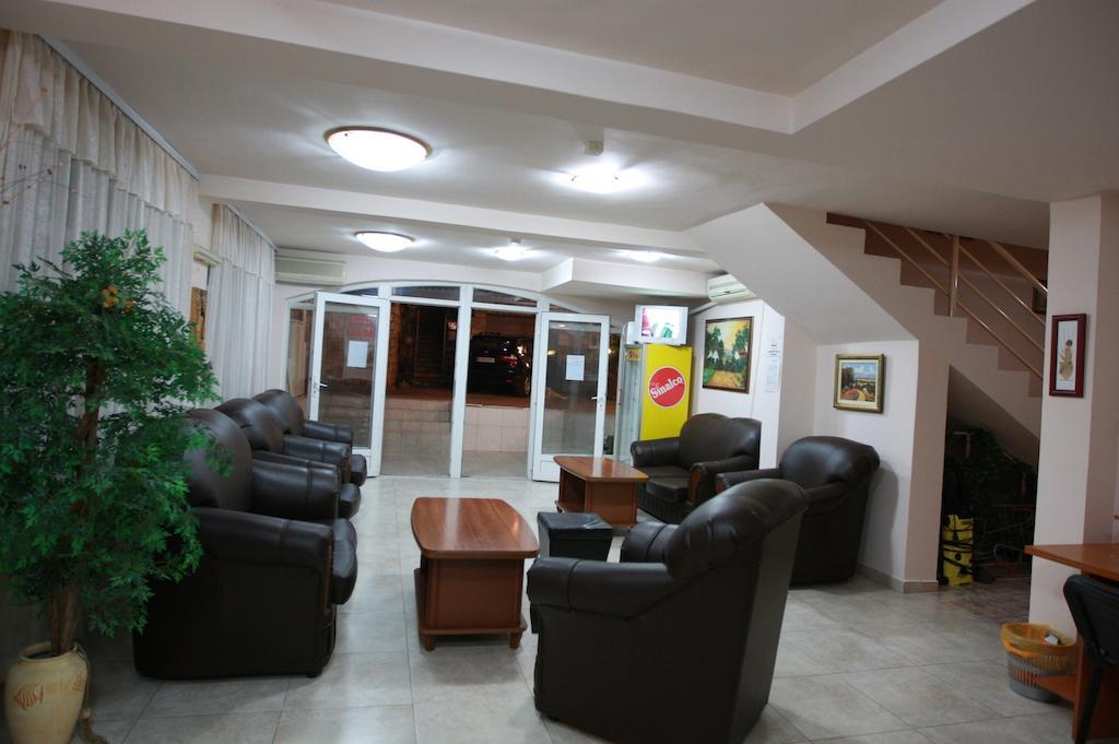 Hotel Vila Prestige Budva מראה חיצוני תמונה